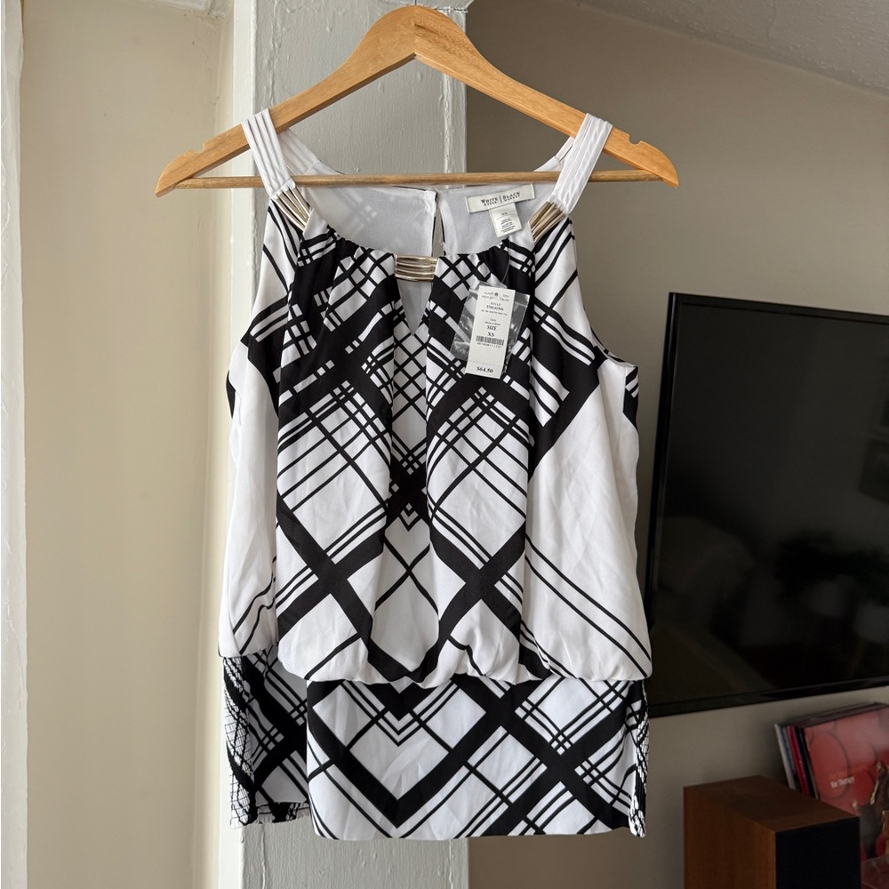 White House Black Market sleeveless Blouse NWT